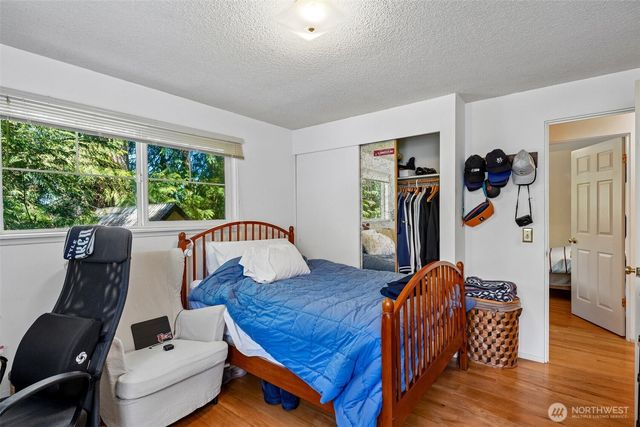 1606 153rd Avenue SE, Bellevue, WA 98007