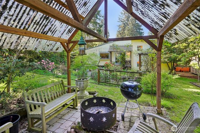 1606 153rd Avenue SE, Bellevue, WA 98007