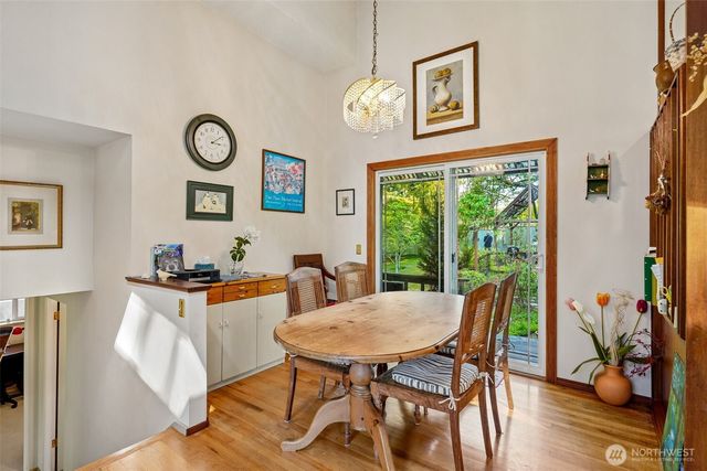 1606 153rd Avenue SE, Bellevue, WA 98007