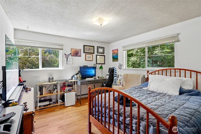 1606 153rd Avenue SE, Bellevue, WA 98007