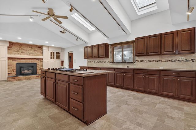 1050 N 200 E, Logansport, IN 46947