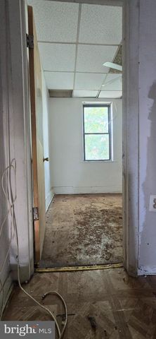 1551 S TAYLOR ST, Philadelphia, PA 19146