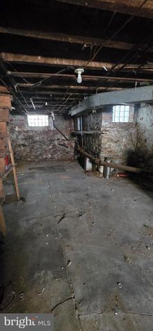 1551 S TAYLOR ST, Philadelphia, PA 19146