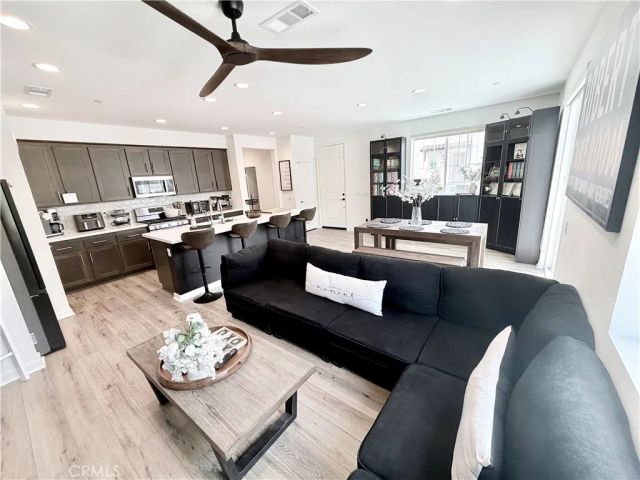 39389 Corvina, Temecula, CA 92591