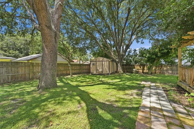 502 PALM DRIVE, Winter Garden, FL 34787