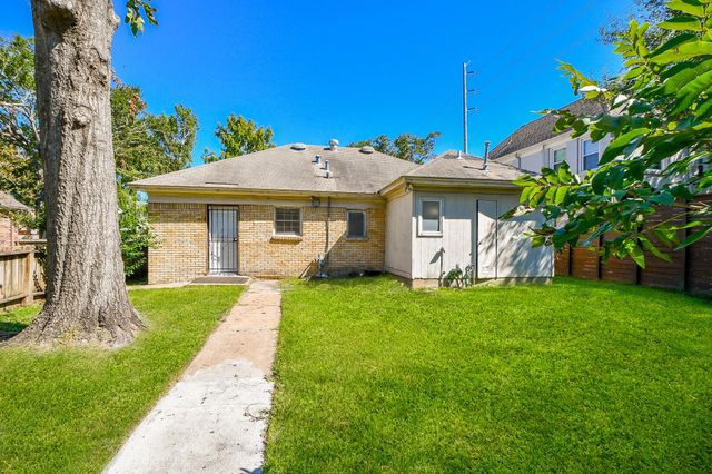 1932 Canterbury Street, Houston, TX 77030