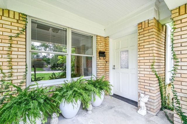 1932 Canterbury Street, Houston, TX 77030