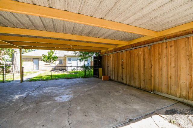 1932 Canterbury Street, Houston, TX 77030