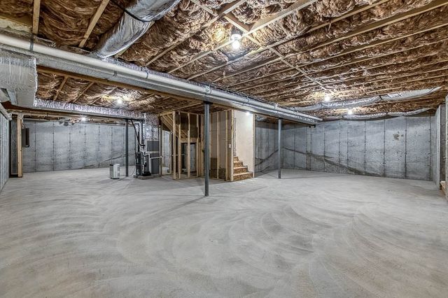 5 Bumble Bee Dr., Plymouth, MA 02360