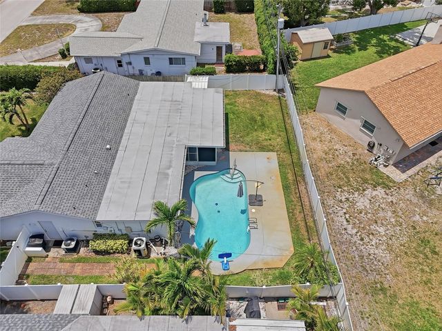 14161 HETRICK CIRCLE N, Largo, FL 33774