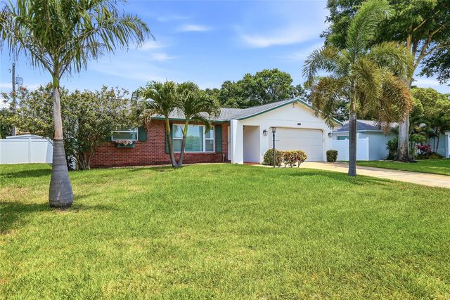 14161 HETRICK CIRCLE N, Largo, FL 33774