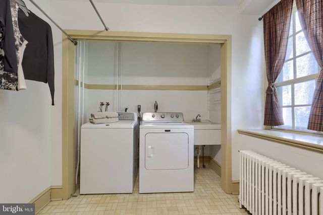 326 MILLER ST, Strasburg, PA 17579