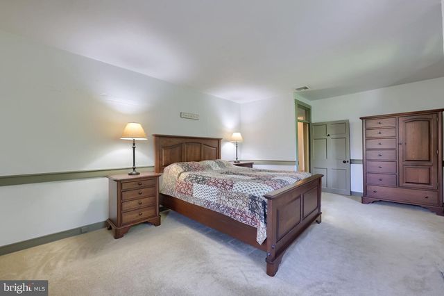 326 MILLER ST, Strasburg, PA 17579