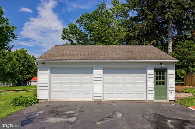 326 MILLER ST, Strasburg, PA 17579