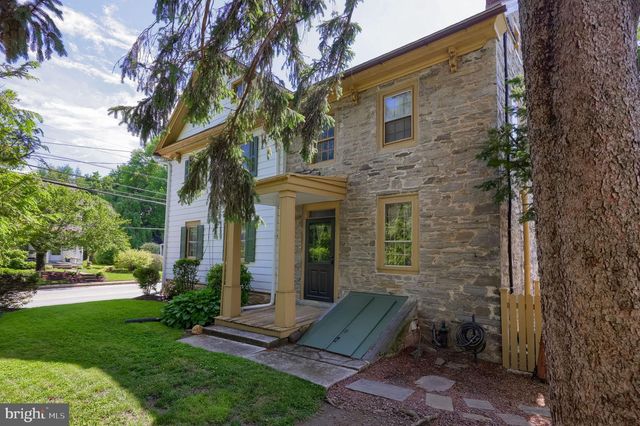 326 MILLER ST, Strasburg, PA 17579