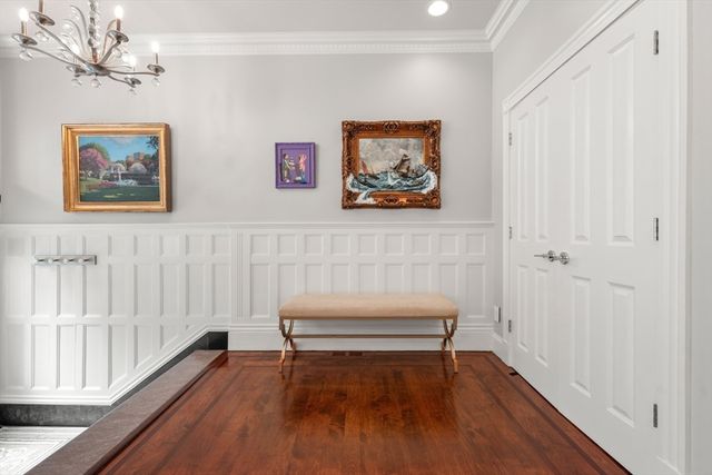 61 Saint Botolph St 61, Boston, MA 02116