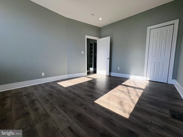 806 E 35TH ST, Baltimore, MD 21218