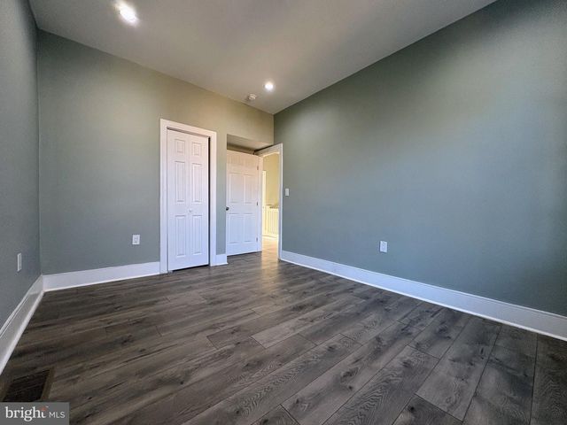 806 E 35TH ST, Baltimore, MD 21218