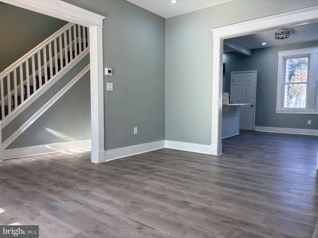 806 E 35TH ST, Baltimore, MD 21218