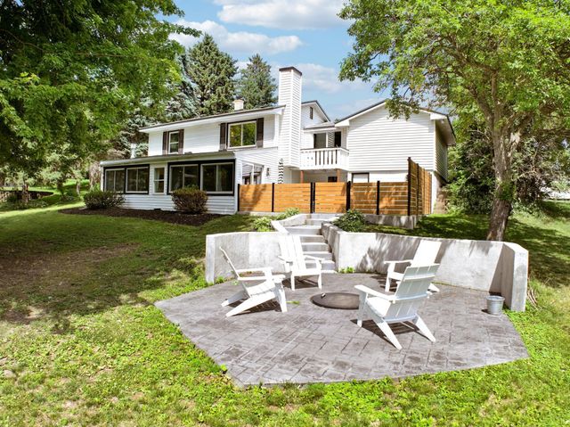 3270 Williams Lane, Minnetrista, MN 55364