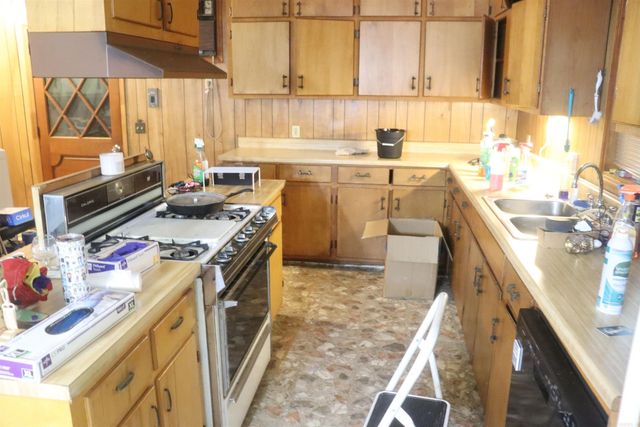 8916 MacArthur Drive, North Little Rock, AR 72118