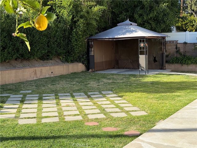 11601 Babbitt Avenue, Granada Hills, CA 91344