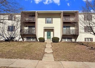760 E Iowa St Street 2A, Eldridge, IA 52748