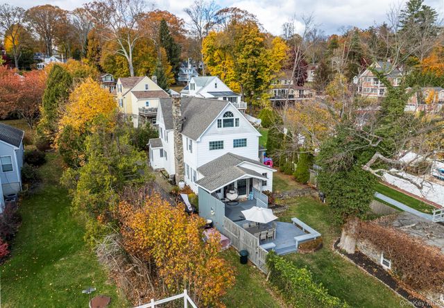 68 W Lake Boulevard, Mahopac, NY 10541