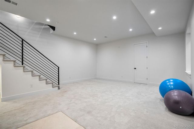 2526 S Lincoln Street, Denver, CO 80210