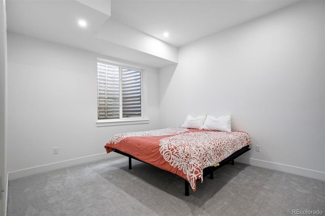 2526 S Lincoln Street, Denver, CO 80210