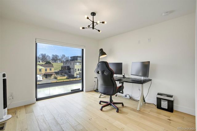 2526 S Lincoln Street, Denver, CO 80210