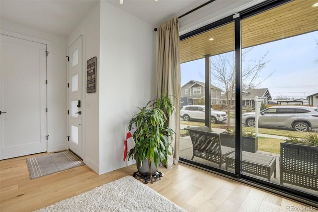 2526 S Lincoln Street, Denver, CO 80210