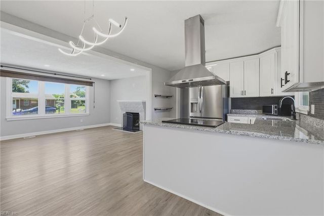3113 Woodlawn DR, Suffolk, VA 23434