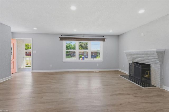 3113 Woodlawn DR, Suffolk, VA 23434