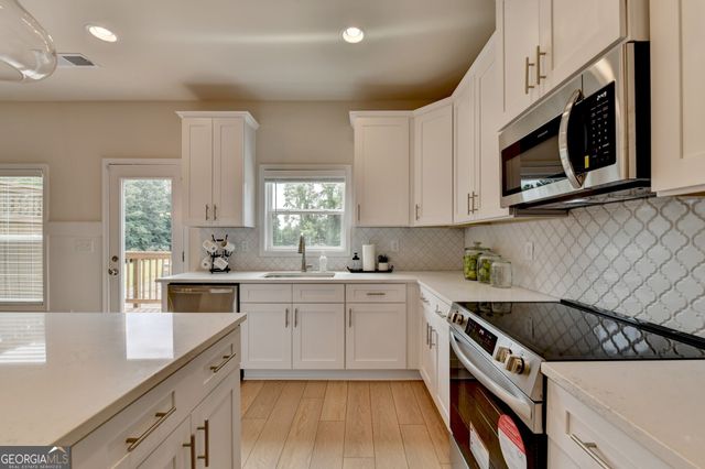 814 Glennferry Road, Mableton, GA 30126