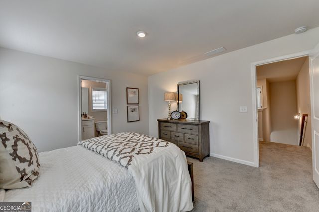 814 Glennferry Road, Mableton, GA 30126