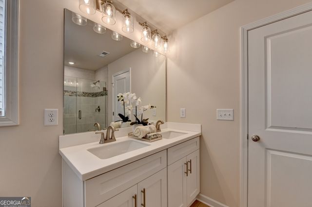 814 Glennferry Road, Mableton, GA 30126