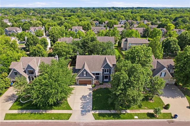 5705 W 153rd Street, Overland Park, KS 66223