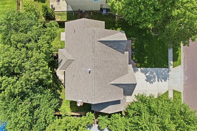 5705 W 153rd Street, Overland Park, KS 66223