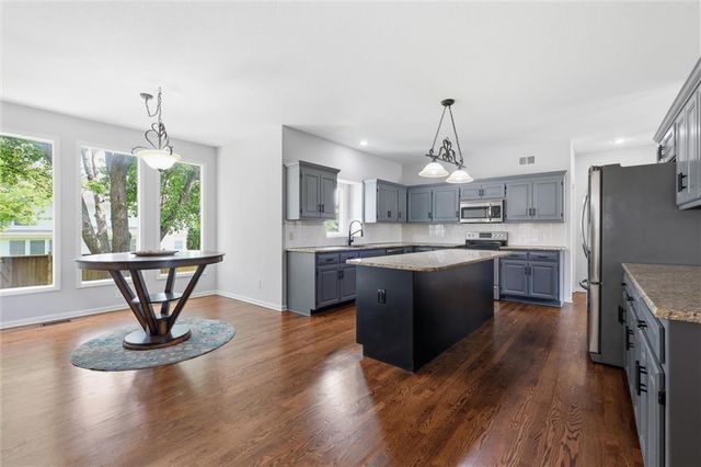 5705 W 153rd Street, Overland Park, KS 66223