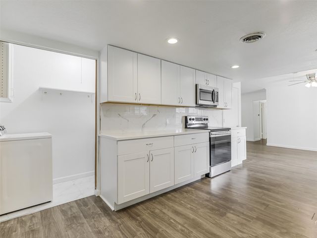 2976 Cameo Lane, Farmers Branch, TX 75234