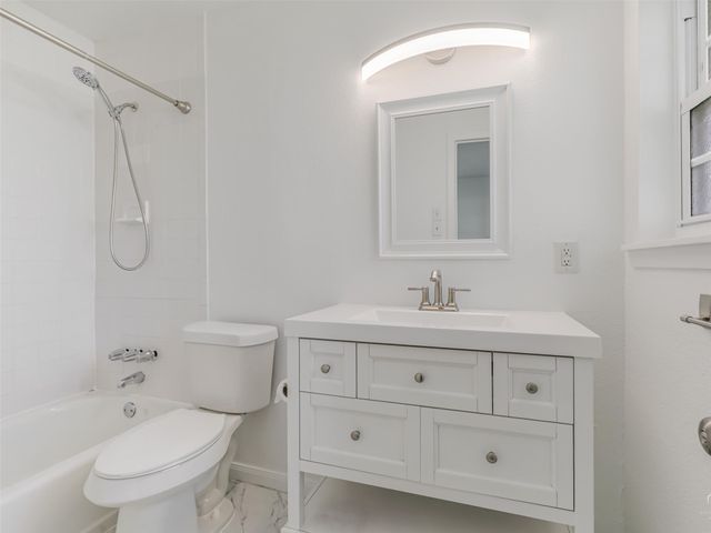 2976 Cameo Lane, Farmers Branch, TX 75234