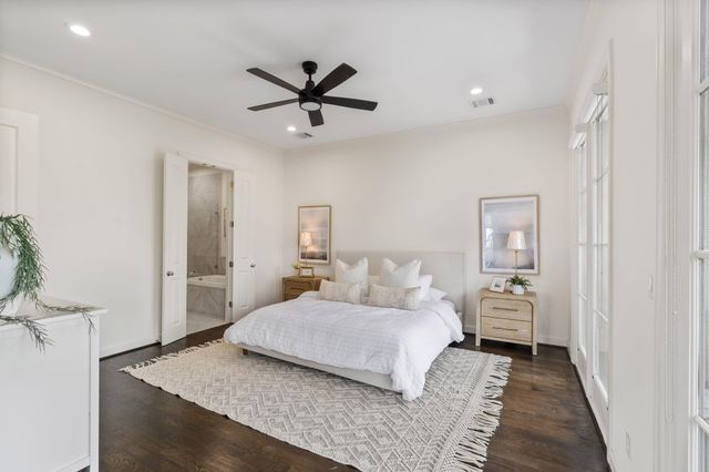 908 Thompson Street, Houston, TX 77007