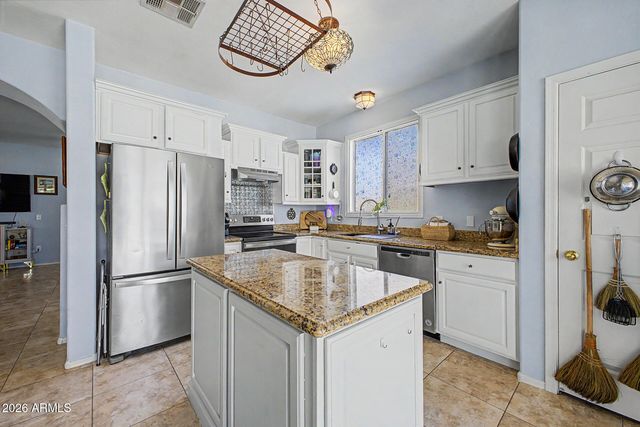 13544 W SAN JUAN Avenue, Litchfield Park, AZ 85340