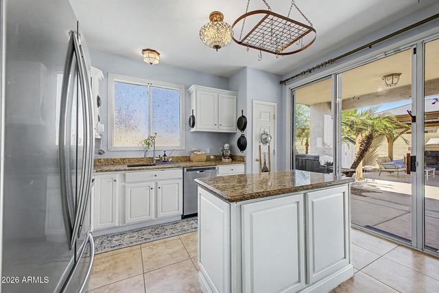 13544 W SAN JUAN Avenue, Litchfield Park, AZ 85340