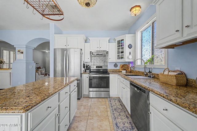 13544 W SAN JUAN Avenue, Litchfield Park, AZ 85340