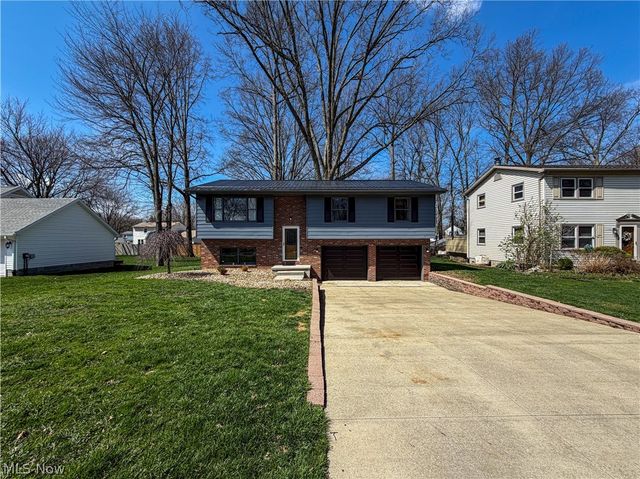 165 Winter Lane, Cortland, OH 44410