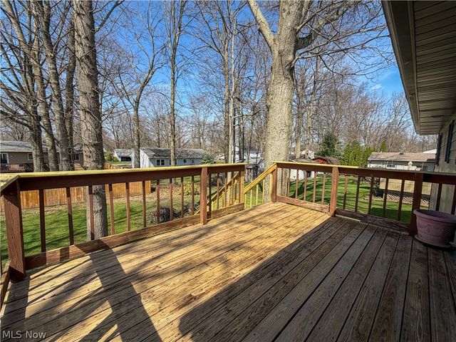165 Winter Lane, Cortland, OH 44410