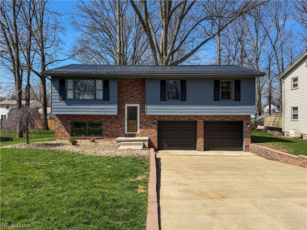 165 Winter Lane, Cortland, OH 44410