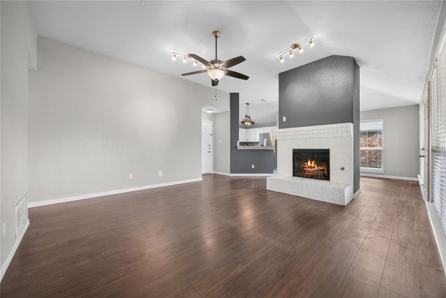2217 Rockbluff Drive, Rowlett, TX 75088